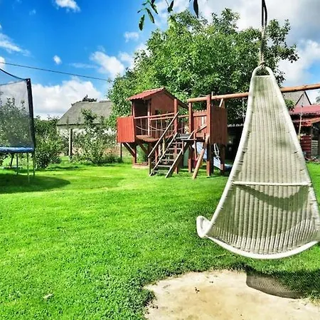Mobilehome By A Ostrowiec Slawienski Vakantiehuis