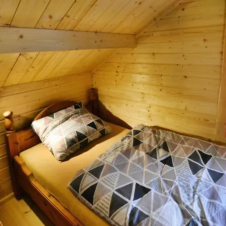 Vakantiehuis Mobilehome By A Ostrowiec Slawienski Kosierzewo