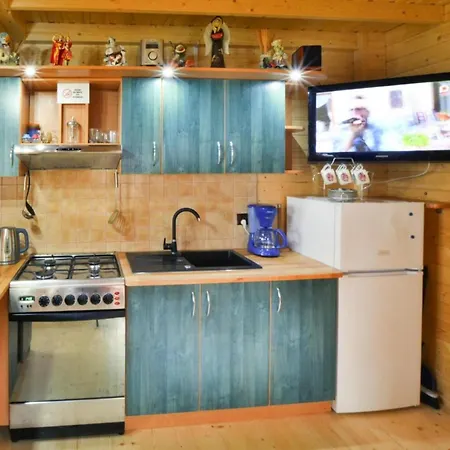 Vakantiehuis Mobilehome By A Ostrowiec Slawienski Kosierzewo